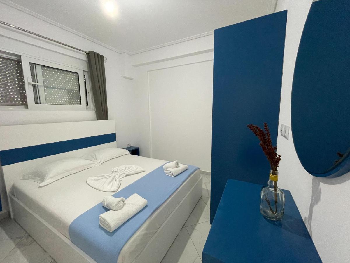 Sky Apartments ساراندا المظهر الخارجي الصورة