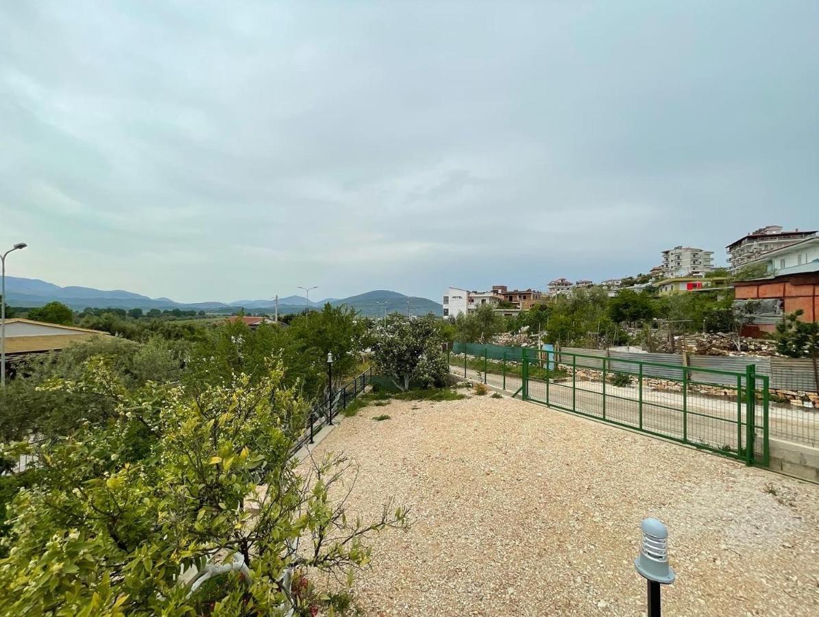Sky Apartments ساراندا المظهر الخارجي الصورة
