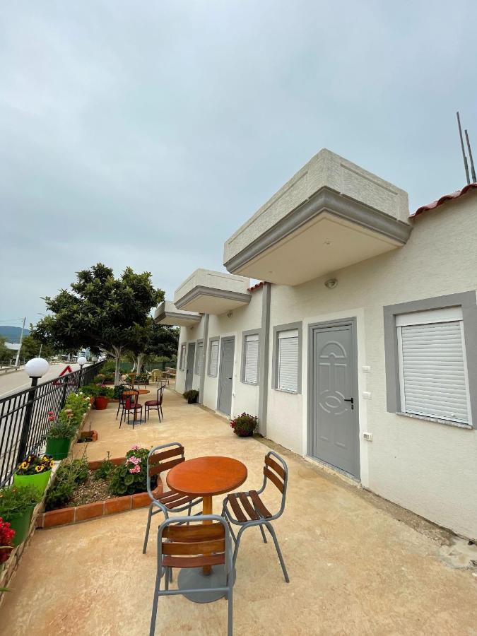 Sky Apartments ساراندا المظهر الخارجي الصورة